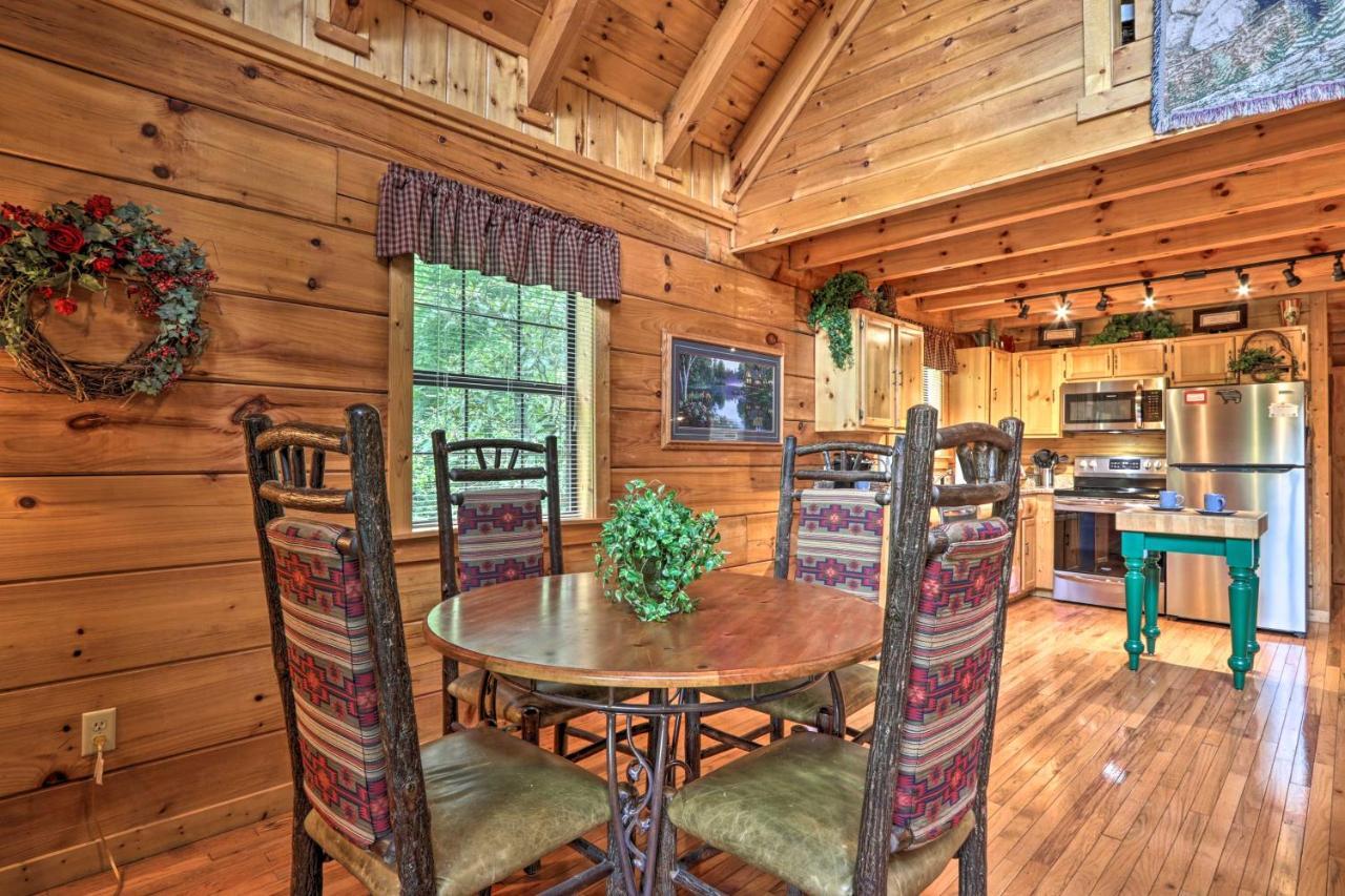 Villa Gatlinburg Mountainside Escape With Deck And Hot Tub! Extérieur photo
