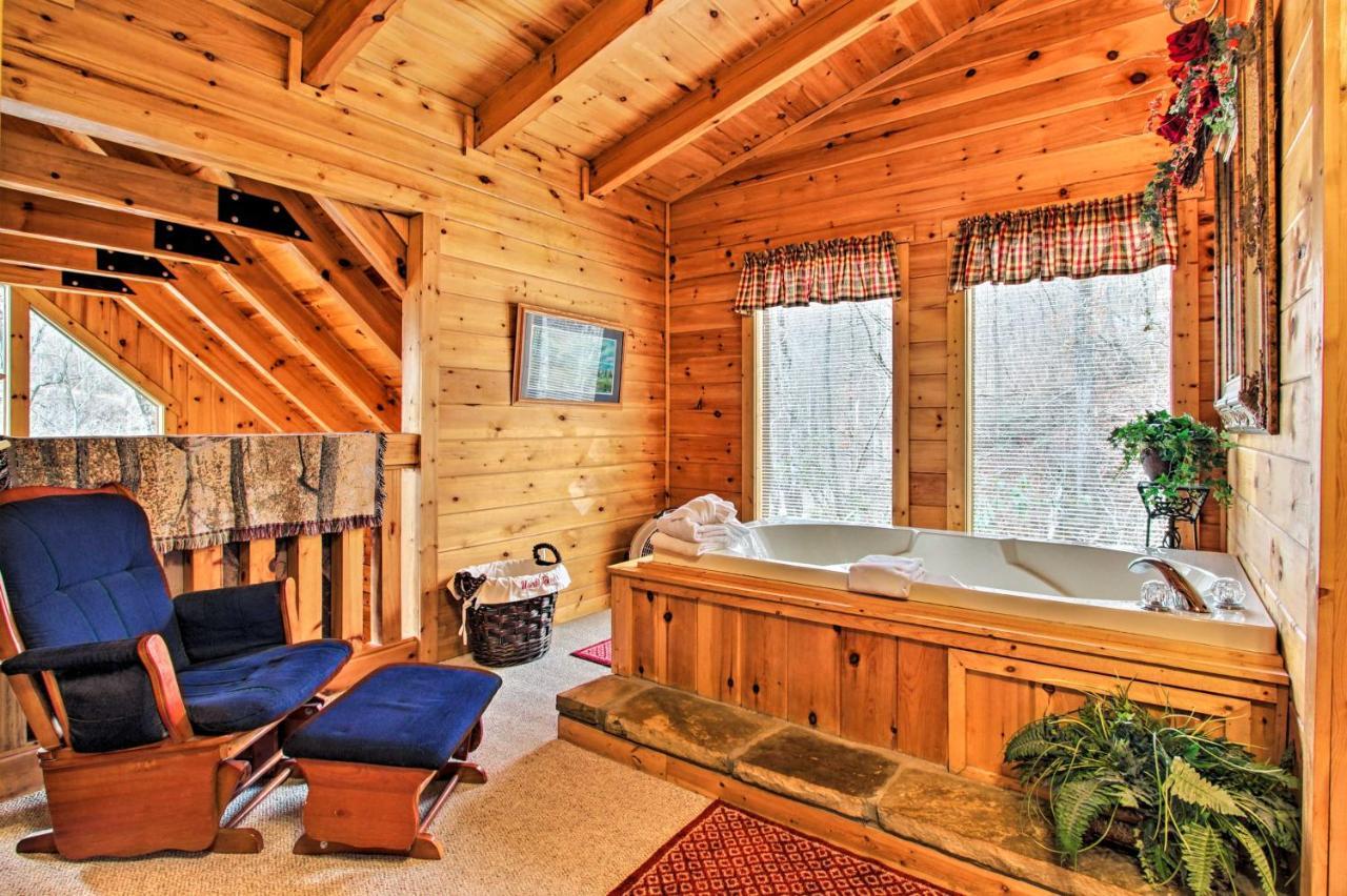 Villa Gatlinburg Mountainside Escape With Deck And Hot Tub! Extérieur photo